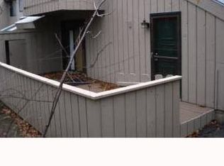 42 Mohawk Trl #42, Guilford, CT 06437