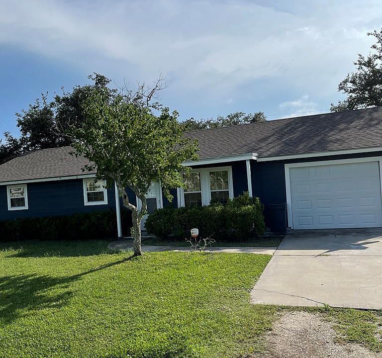 1st image of 1301 W Terrace Blvd