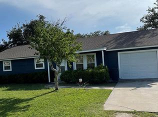 1301 W Terrace Blvd, Rockport, TX 78382