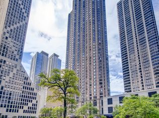 401 E Ontario St APT 3207, Chicago, IL
