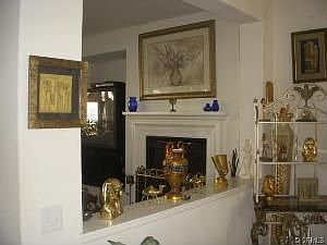 4th image of 1404 Galleria Ct