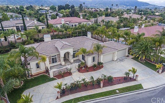 3rd image of 566 C L Fleming Cir