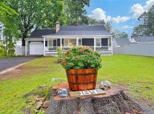 189 Long Ridge Rd, Stamford, CT 06902