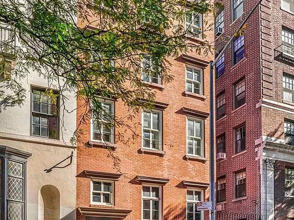 69 Washington Pl, New York, NY 10011