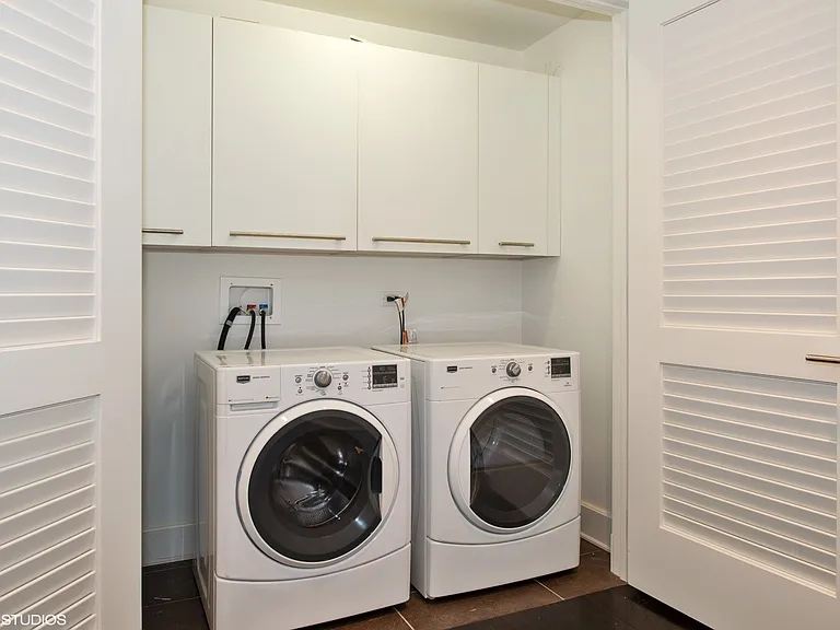 2550 N Lakeview Ave #S204 — Photo 11