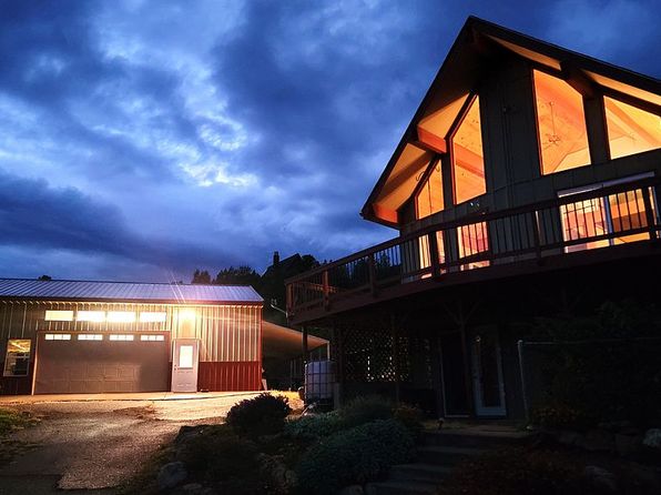 5887 Pennsylvania Ave