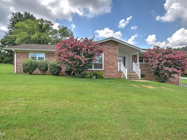 233 Pioneer Haven Ln, Kingsport, TN 37663