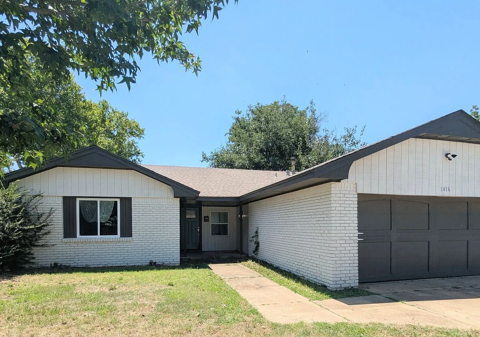 Charming OKC Home | 3 Bedrooms, 2-Car Garage & Spacious Fenced Backyard! — Photo 1