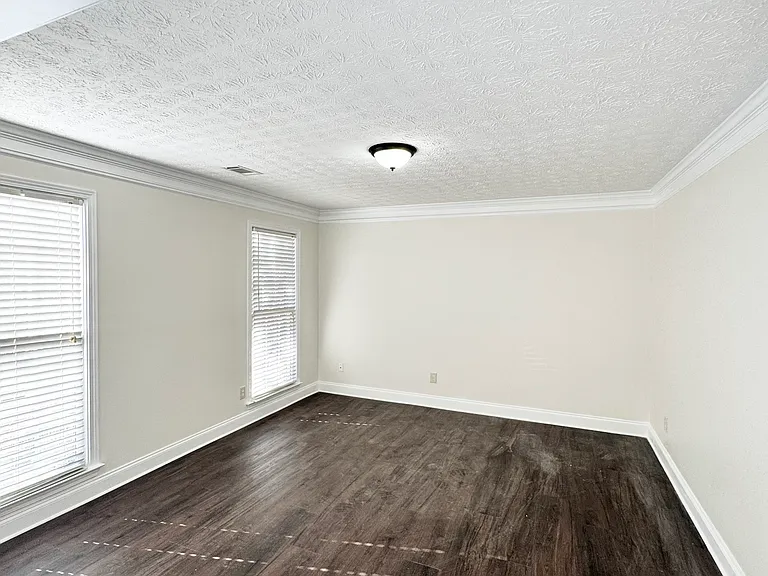 6284 Southland Rdg — Photo 5
