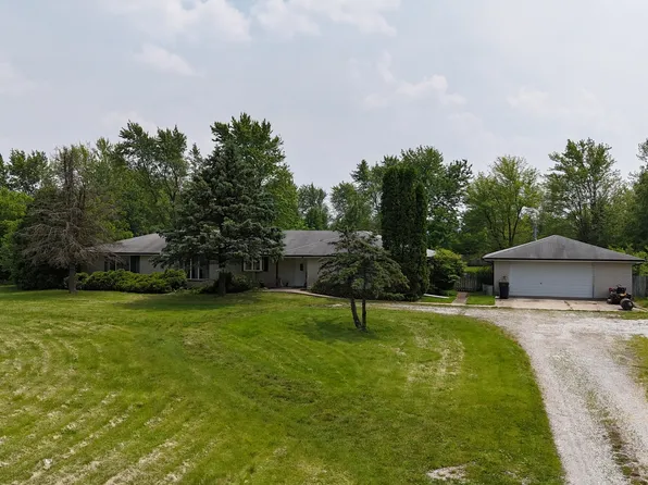 4247 W Church Rd, Beecher, IL 60401