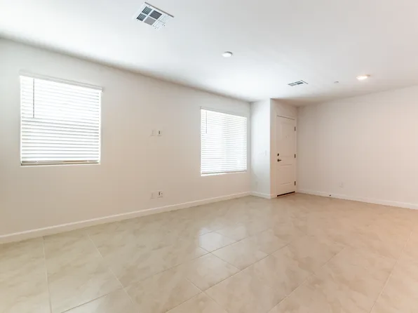 3419 Golden Chariot Ave, Las Vegas, NV 89106