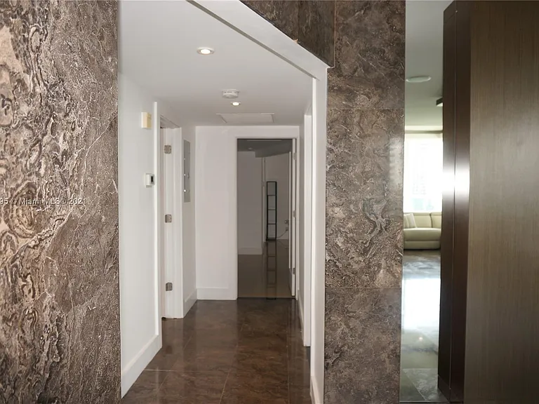 4001 S Ocean Dr #1 — Photo 17