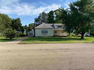 102 E Bartlett St, Clifton, KS 66937