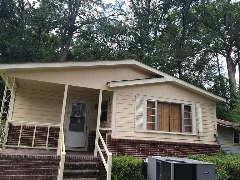 210 Sunnyland Ext — Photo 15
