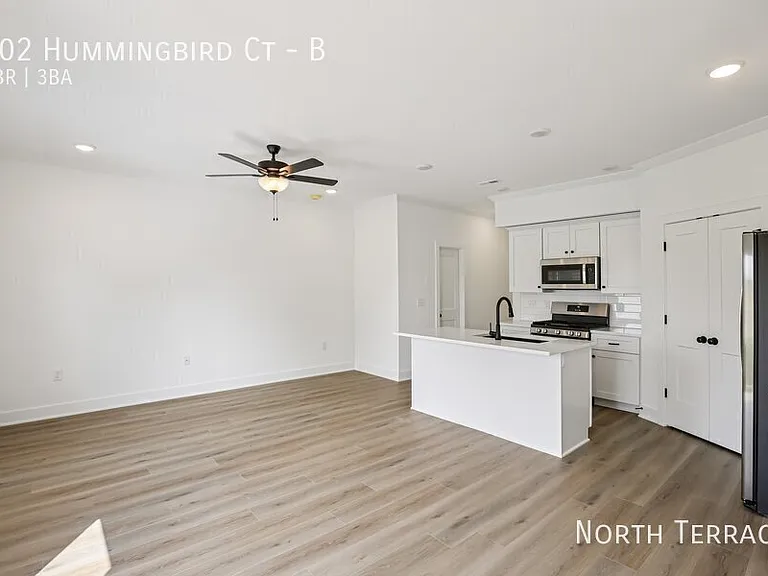 Fairview Crossing Townhomes — Photo 70