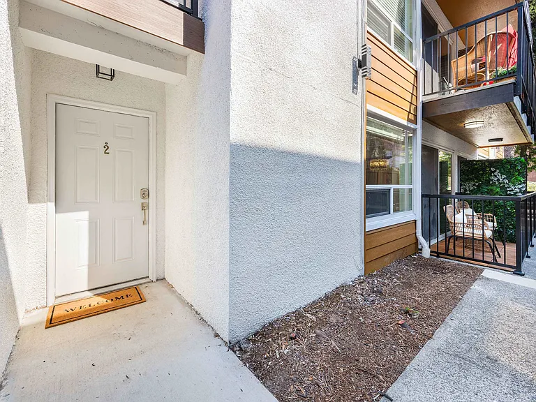 807 6th Ave N #1 — Photo 30