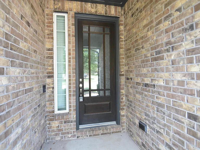 11134 Honeysuckle Haven Dr — Photo 4