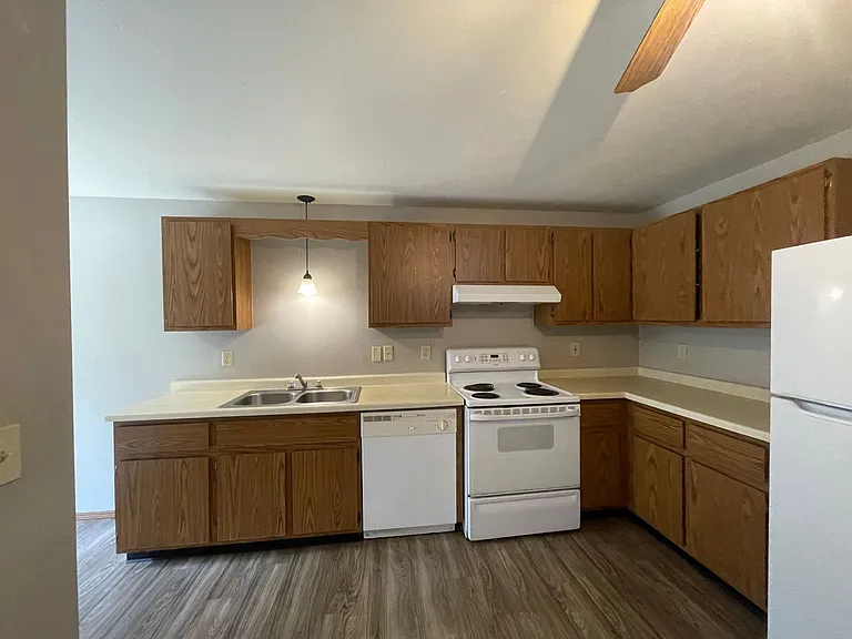 2717 Humboldt Rd — Photo 15