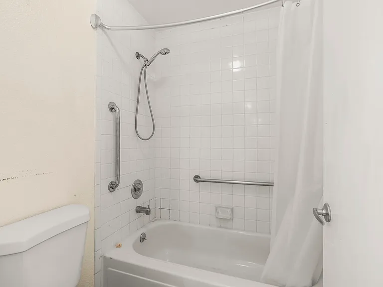 13700 San Pablo Ave #1201 — Photo 3