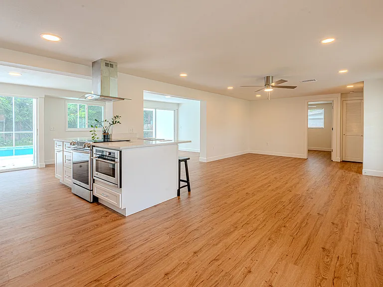 3975 Coleridge Pl — Photo 10