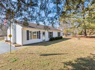 4152 Hickory Fork Rd, Gloucester, VA 23061