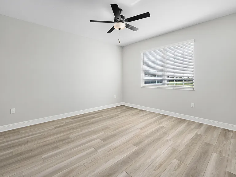 Citrus Place — Photo 28