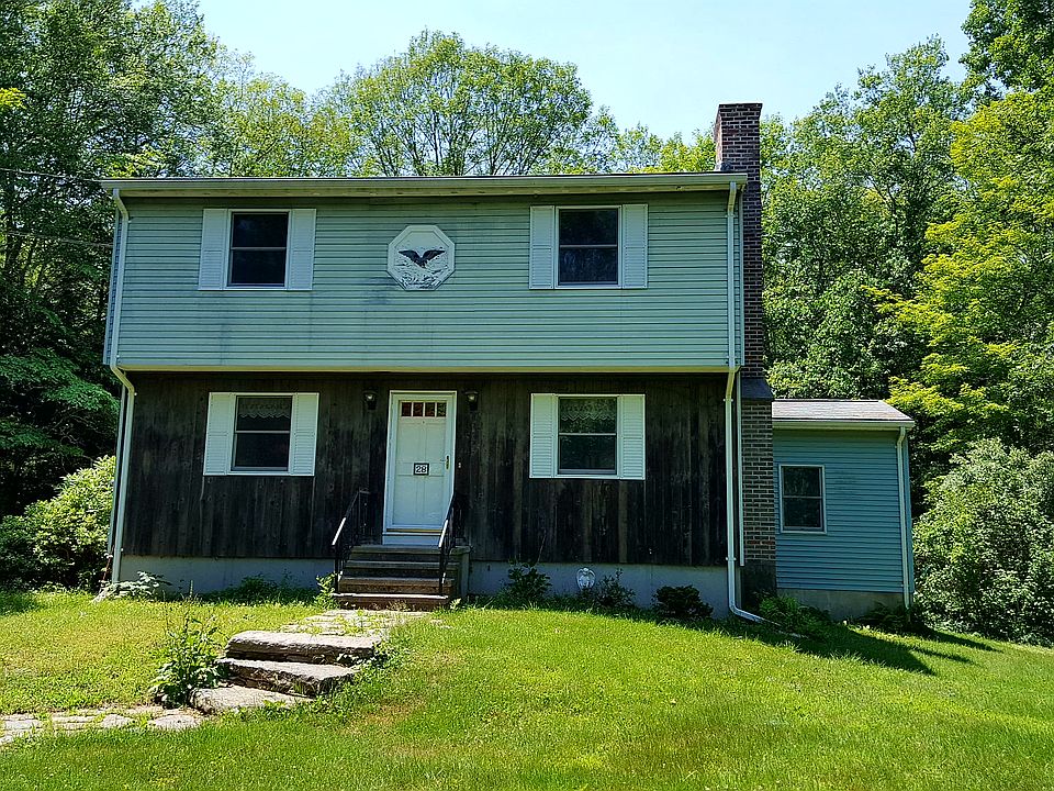 2nd image of 28 Woodland Dr