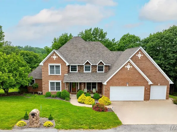 1889 Bay Ave, Hannibal, MO 63401