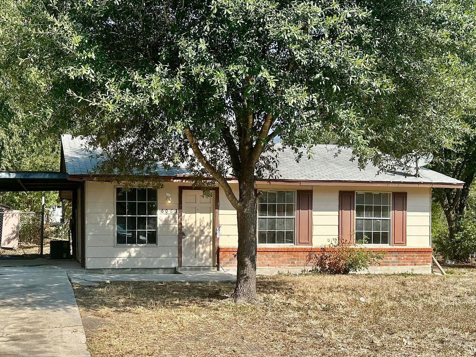 6063 Castle Queen, San Antonio, TX 78218 Zillow