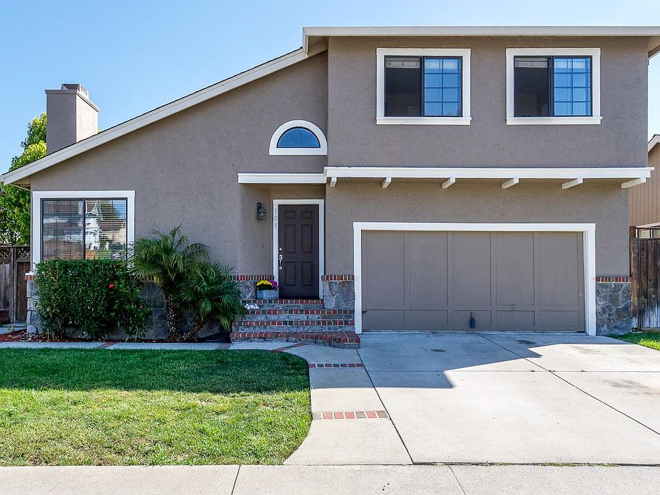 1st image of 109 Hope Dr
