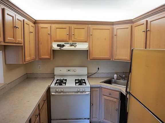 3rd image of 73 Liberty Ct #1607