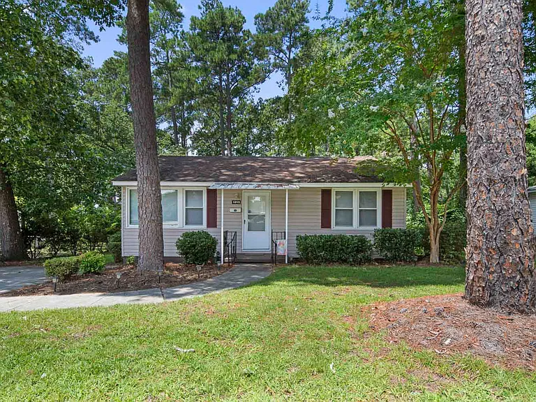1015 Stamper Rd — Photo 1