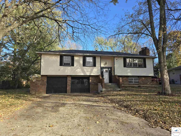 1502 S Main St, Clinton, MO 64735