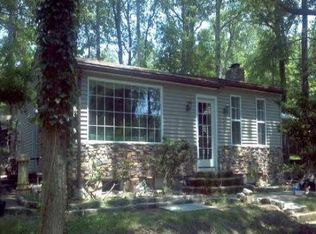 20 Lakeside Trl, Ridge, NY 11961