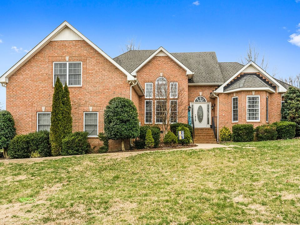 1st image of 107 Cobblestone Ct