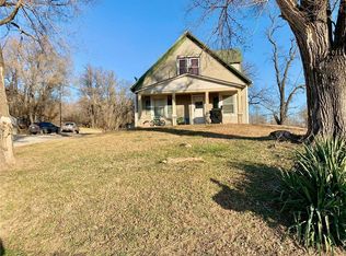 18179 County Road 376 Rd, Saint Joseph, MO 64505