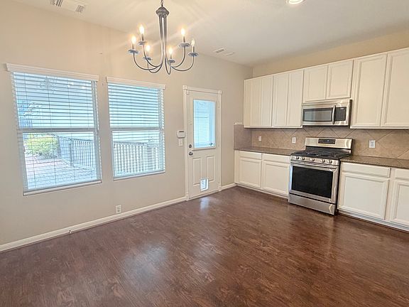 5th image of 29708 Parliament Hills Dr