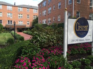 290 Atlantic Ave APT 241, East Rockaway, NY 11518