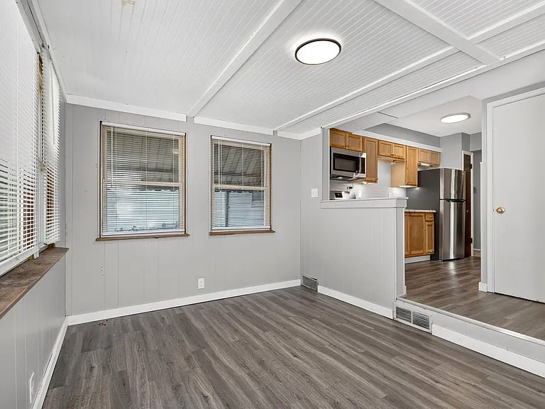 161 Cameron Rd — Photo 1