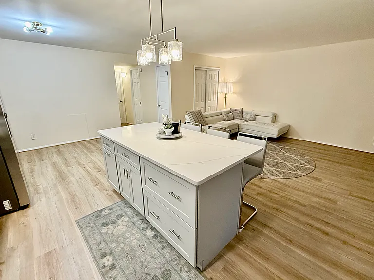 7537 Spring Lake Dr #C2 — Photo 7