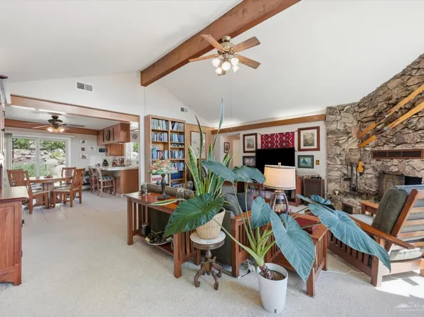 25981 Bear Valley Rd, Tehachapi, CA 93561