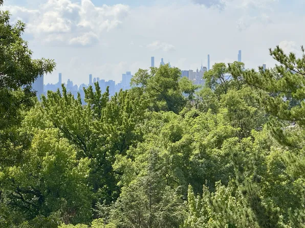 3135 Johnson Avenue image 7 of 15