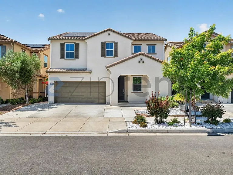 1416 Passion Ln — Photo 1