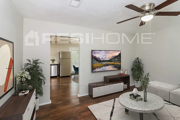 6043 Deerfield Ct — Photo 5