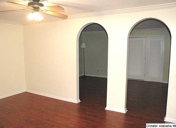 3rd image of 808 Vestavia Villa Ct Unit 808