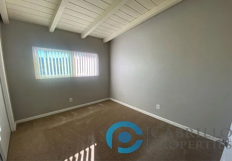 761 S Orange Ave #B — Photo 8