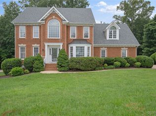 15649 Dusk Light Ter, Moseley, VA 23120
