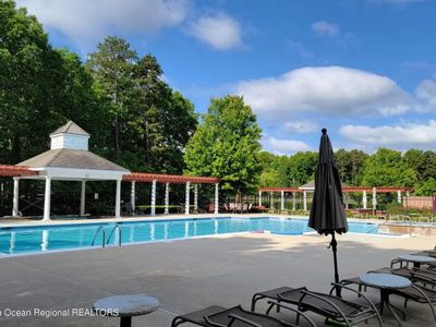 215 Sophee Ln, Lakewood, NJ, 08701
