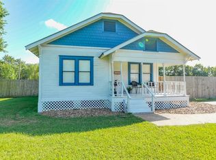 2109 Lomax Dr, La Porte, TX 77571