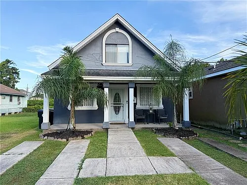 3205 Cherry St Photo 1